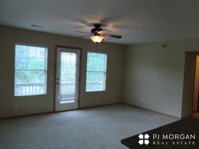 Building Photo - 6778 S 181st Ct