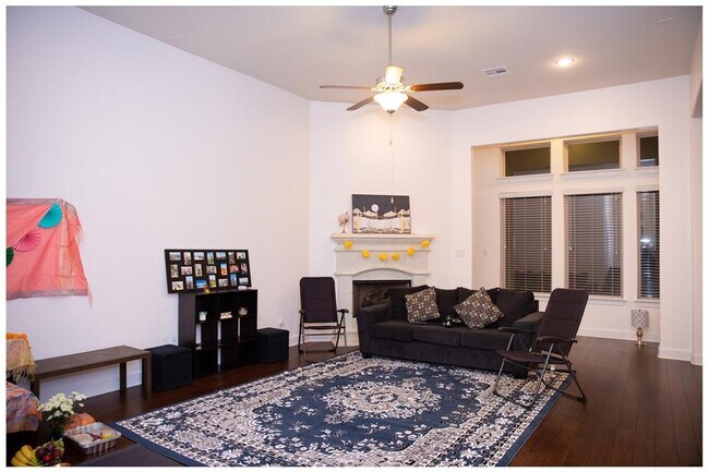 Building Photo - 236 Galveston Island Ln