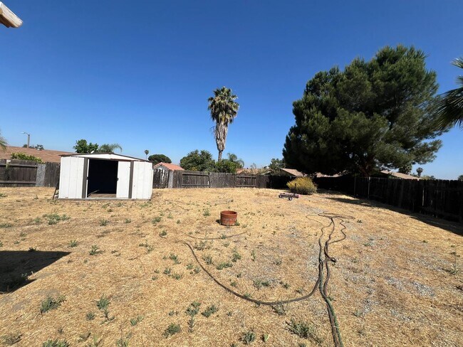 Building Photo - Cozy Two Bedroom One Bathroom Home in Hemet 55+ Community