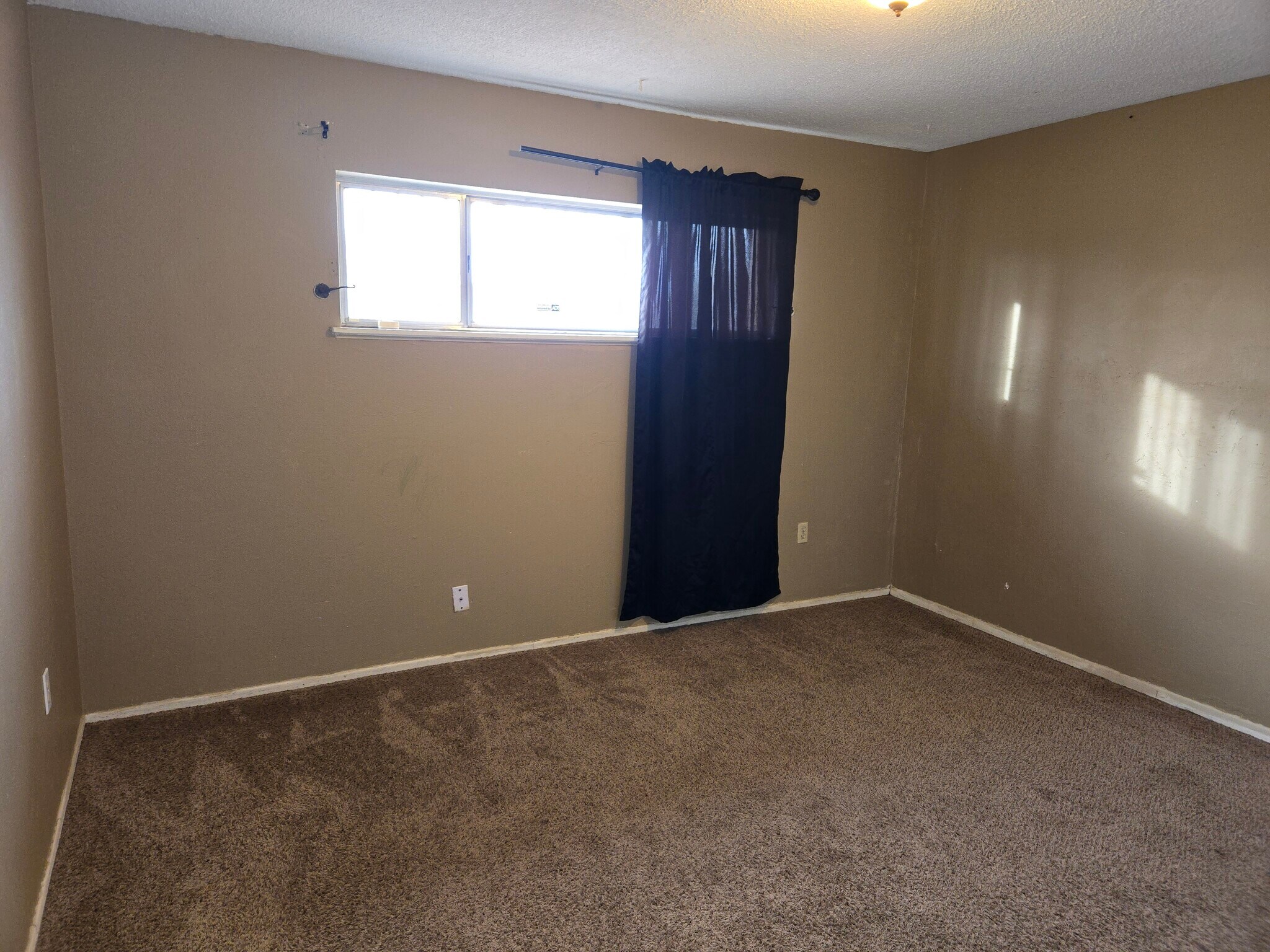 2nd Beedroom - 101 E Florida St