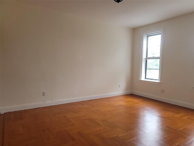 Building Photo - 35-06-35169 169th St