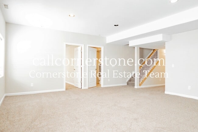 Building Photo - 6434 Cool Mountain Dr