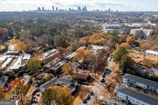 Building Photo - 1135 Woodland Ave NE