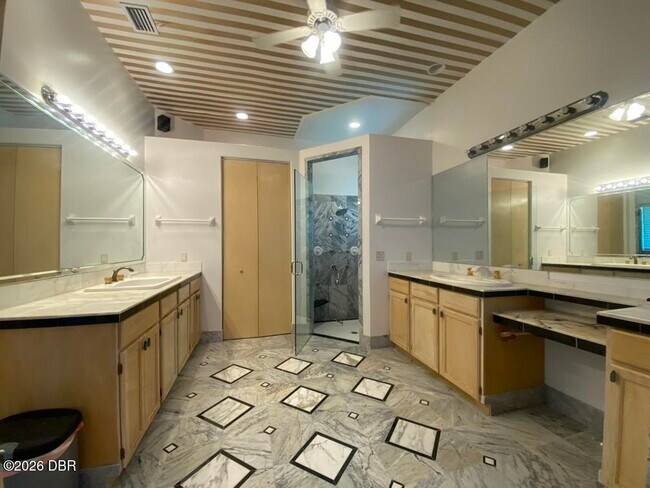 Building Photo - 108 Paradise Valley Ct