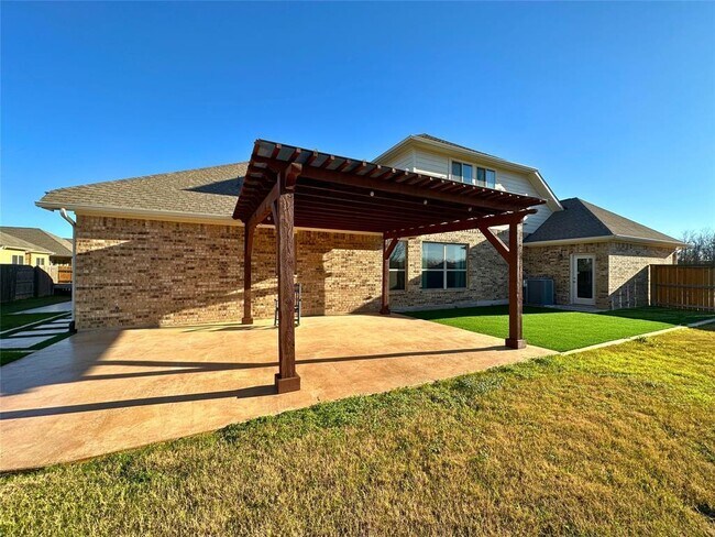 Building Photo - 3117 Hidalgo Loop