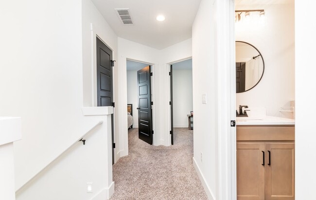 Building Photo - Do Not Miss this Beautiful piece of property.