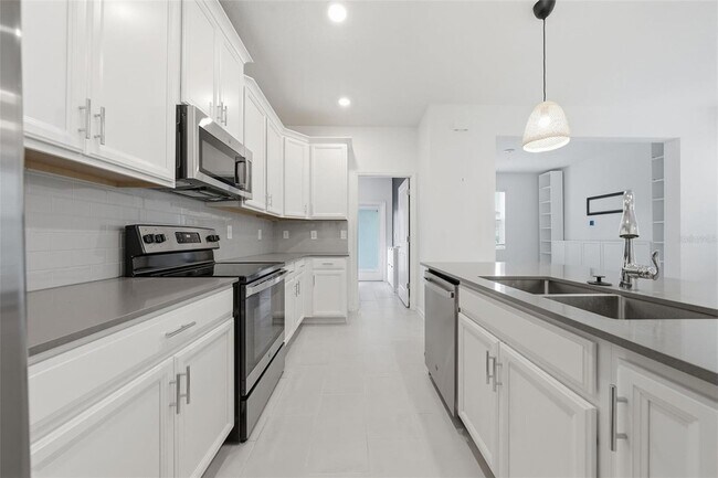 Building Photo - 6418 Limberpine Aly