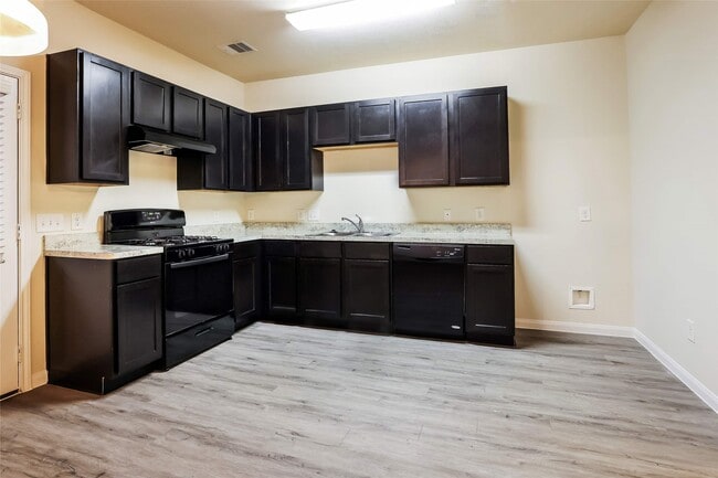 Building Photo - 9747 Piave Drive