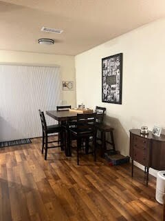 Building Photo - 3839 Vista Campana S