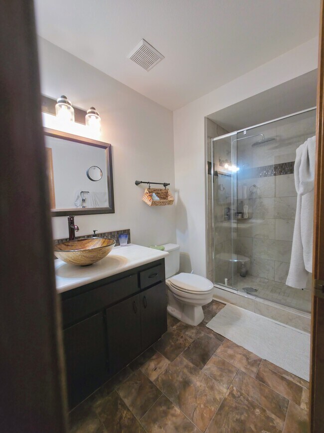 Building Photo - 2488 N Whispering Pines Way