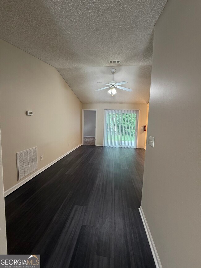 Building Photo - 101 Talbot Ct