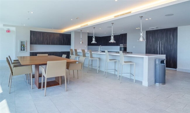 Building Photo - 1180 N Federal Hwy