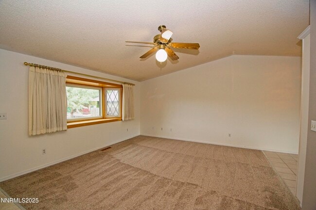 Building Photo - 1146 Glacier Dr
