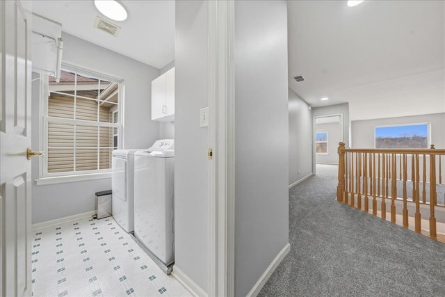 Building Photo - 3385 St Michel Ct