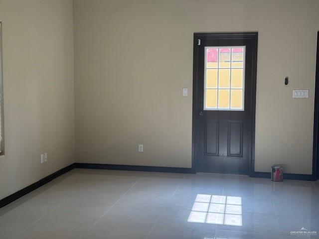 Building Photo - 1308 Daffodil Ave
