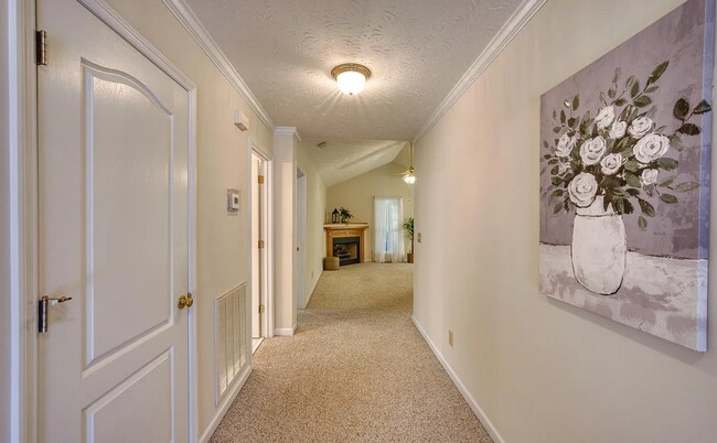 Building Photo - 2706 Martha Brooks Ln