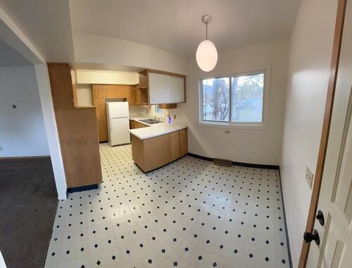 Building Photo - 115 11th Ave NW