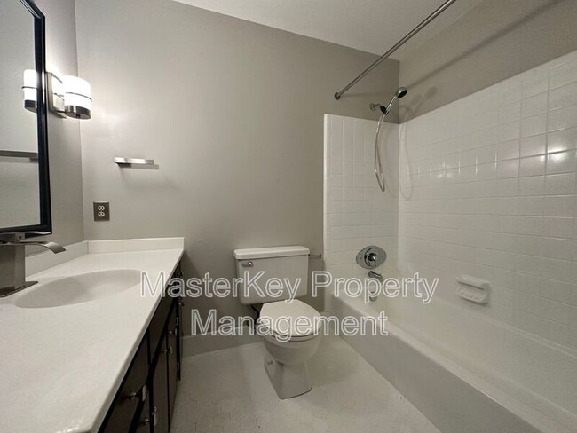 Building Photo - 4017 Grimstead Ln