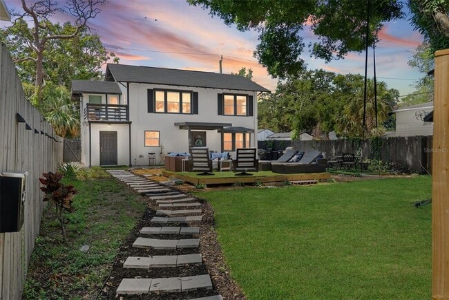 Building Photo - 2810 2nd Ave S