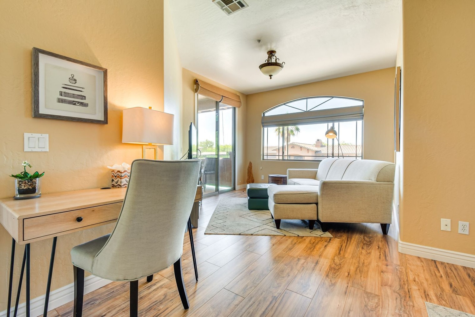 Building Photo - 11500 E Cochise Dr