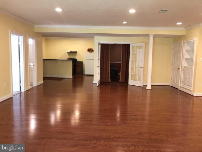 Building Photo - 12303 Greenbriar Branch Dr