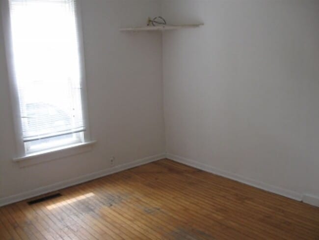Building Photo - Spacious Madison 4-Bedroom Near Camp Randa...