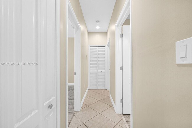 Building Photo - 2784 SW 129th Terrace