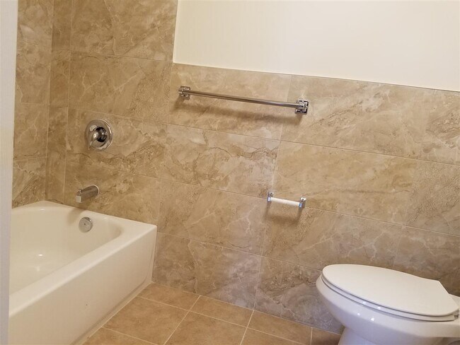 Building Photo - 26 Cottage St