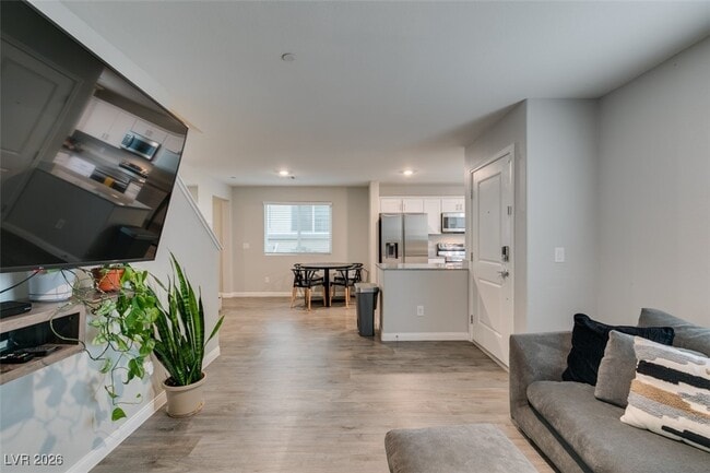 Building Photo - 12349 Golden Wreath Rd