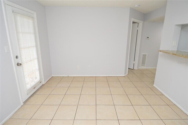 Building Photo - 8702 Mallard Reserve Dr