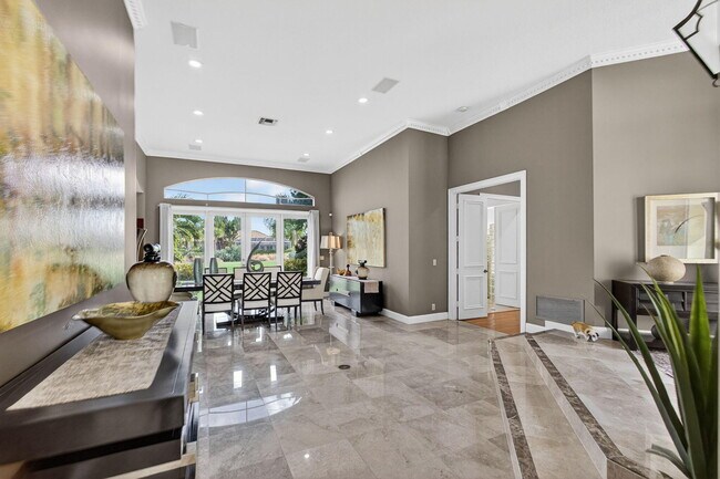 Building Photo - 8381 Egret Lakes Ln