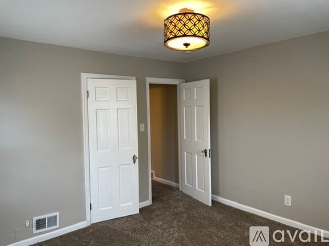 Building Photo - 3 Bedroom 2 Bathroom House In North Colleg...