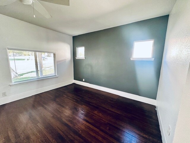 Building Photo - 648 N Tyler St