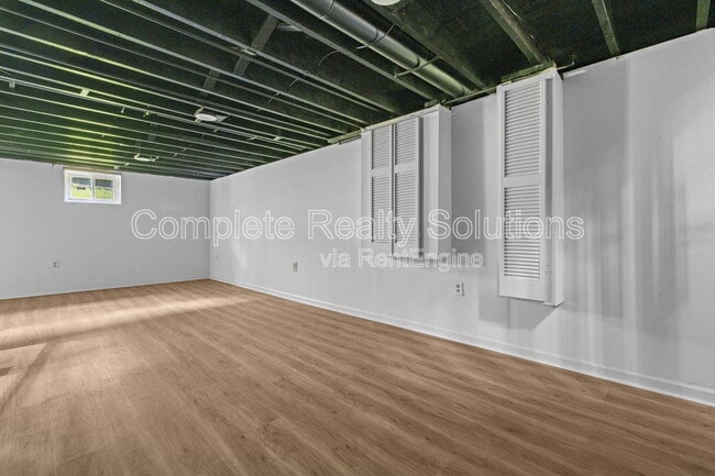 Building Photo - 6232 Witsell Ave