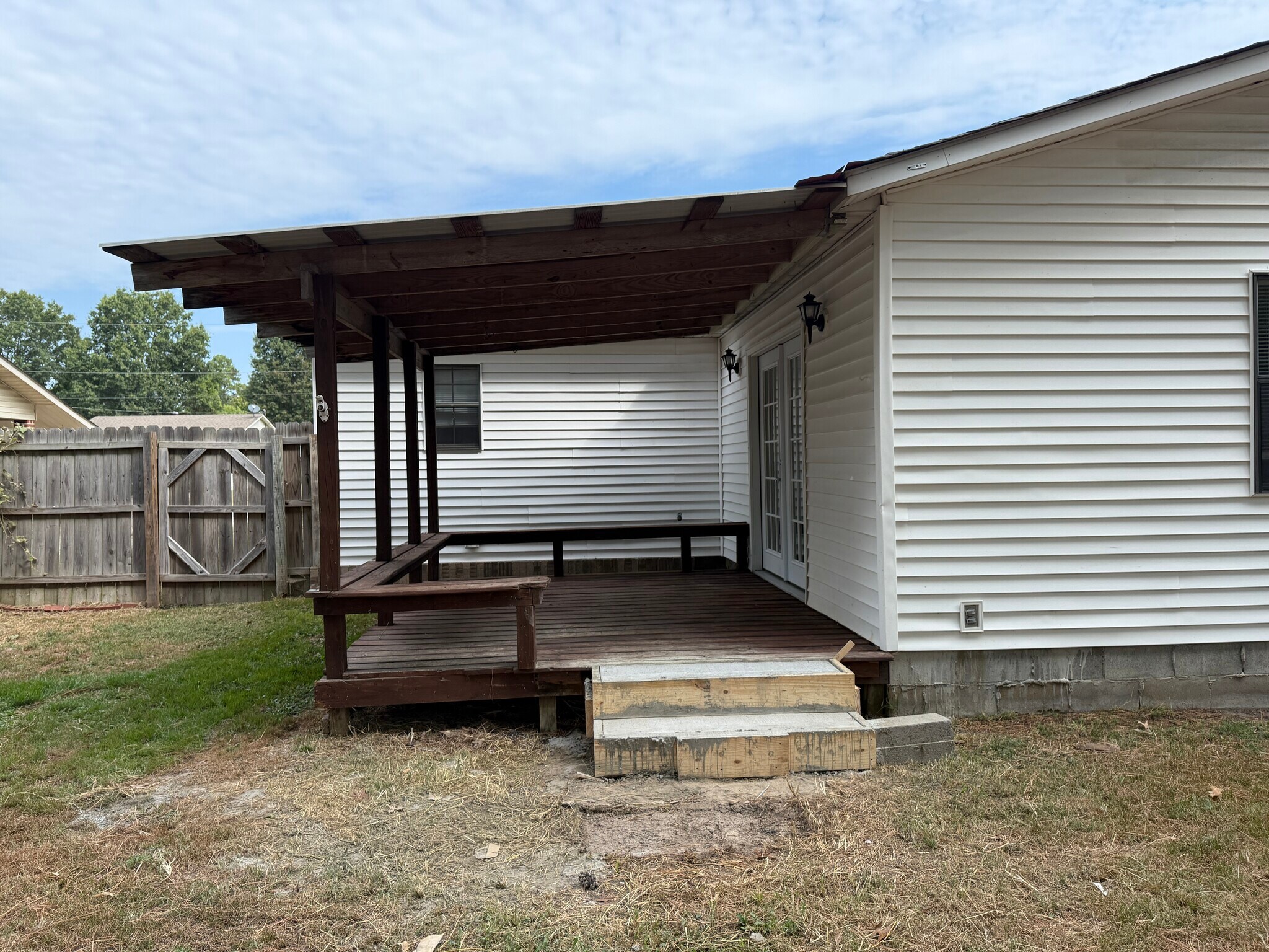 Building Photo - 2804 Clifft St
