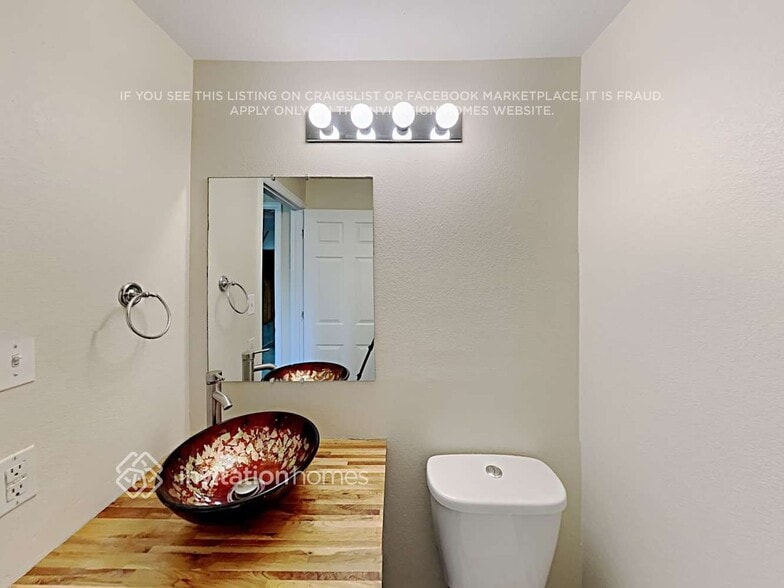 Building Photo - 4654 E 135th Ave