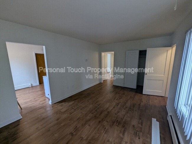 Building Photo - 541 2nd St N