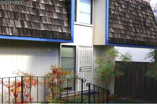 Building Photo - 1610 San Luis Rd