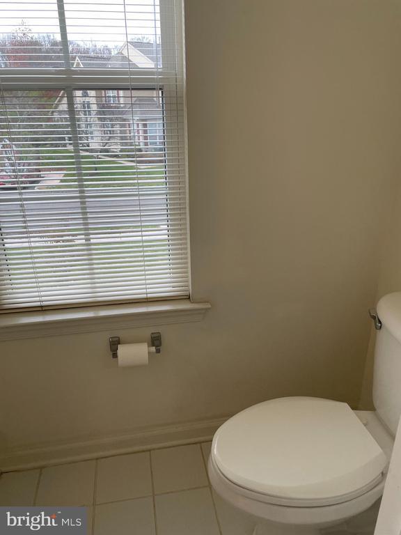 Building Photo - 107 Warwick Rd