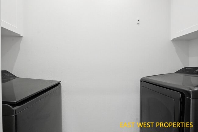 Building Photo - 136 Falcon Rdg