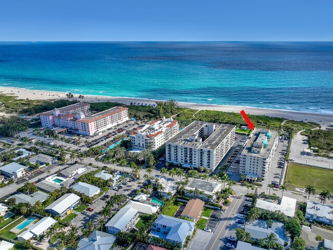 Building Photo - 125 S Ocean Ave