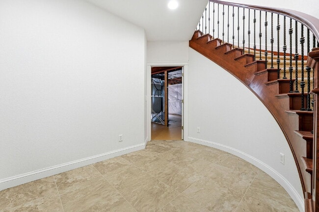 Building Photo - Luxurious 4-Bed Retreat with Expansive 6,053 sq. ft. Layout, High-End Finishes, Flexible Living S...