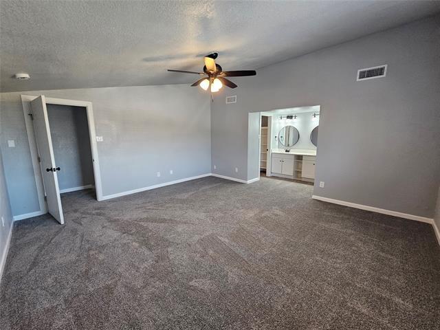 Building Photo - 4806 Cliffwood Dr