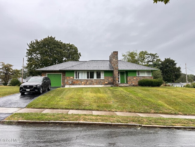 Primary Photo - 75 Cardinal Ave