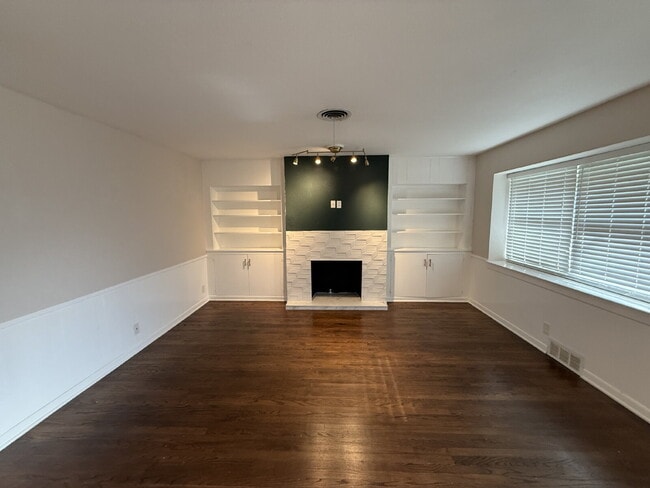 Building Photo - 3525 Cripple Creek Dr