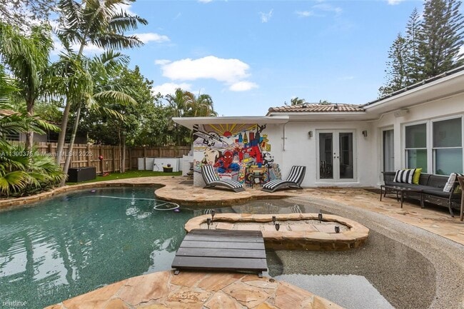 Building Photo - 3 br, 2 bath House - Millers El Portal