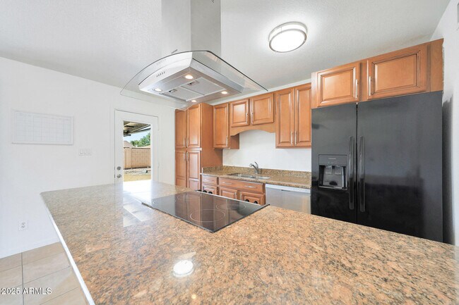 Building Photo - 8507 E Mariposa Dr