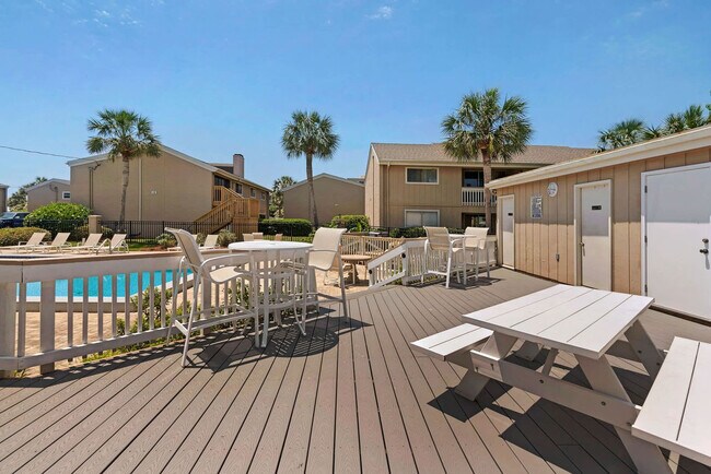 Building Photo - 3795 Scenic Hwy 98