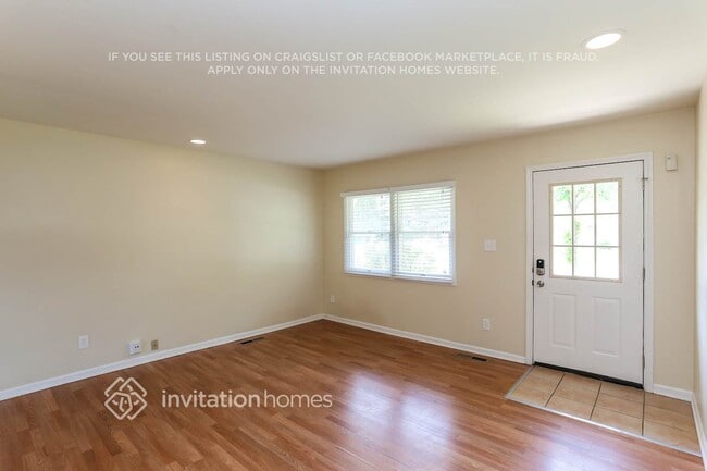 Building Photo - 808 Cypress Ln