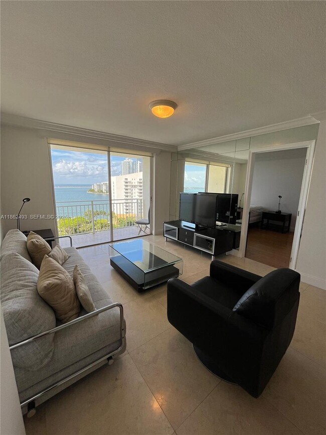 Building Photo - 770 Claughton Island Dr